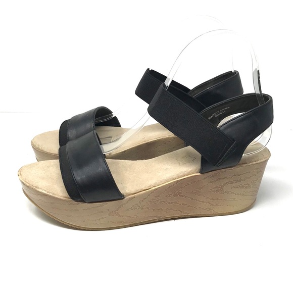Olho Wedge Sandals - Picture 1 of 6